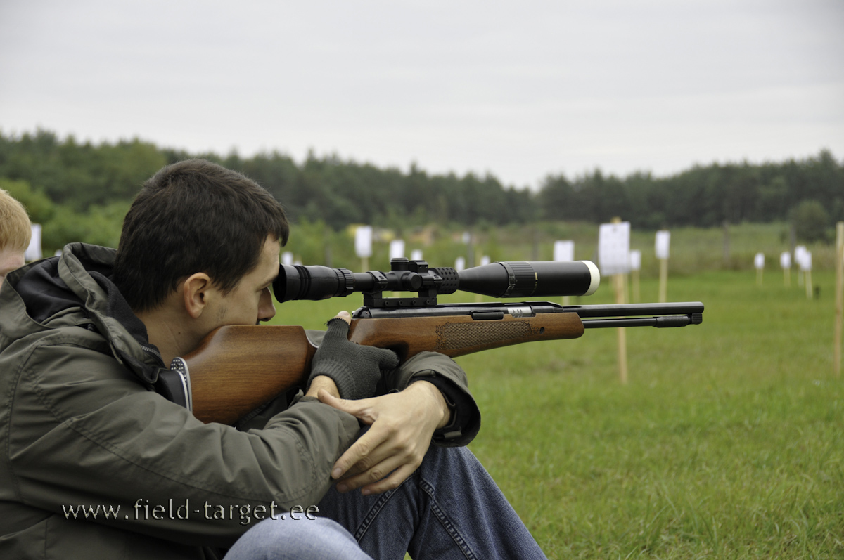 10 paremat vedrupüssilaskurit. Istvan Fejes Toth Ungarist, Air Arms TX200, Bushnell Elite 4200 6-24x40, JSB Exact Express. 104 tabamust - 2. koht